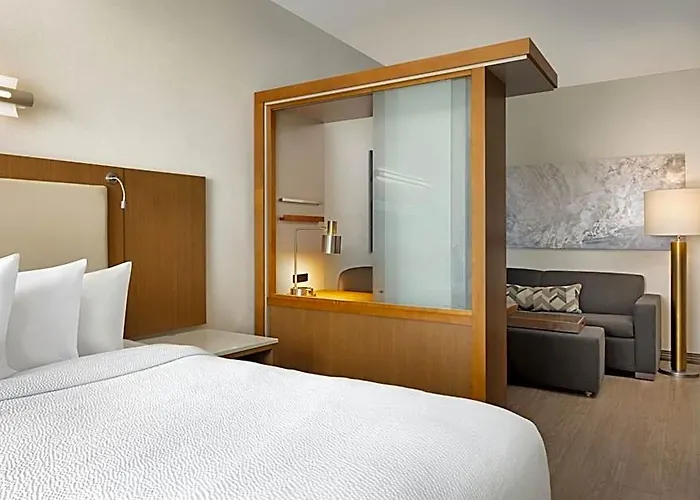 Springhill Suites By Marriott Orange Beach At The Wharf